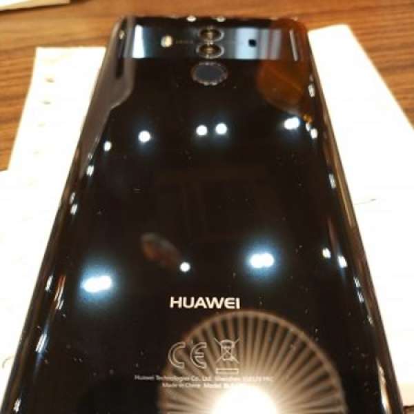 Huawei Mate 10 pro (6GB+128) Blue色衛訊十一月尾單