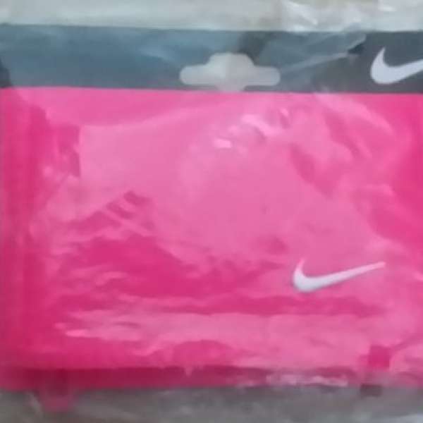 粉紅色nike basic wallet