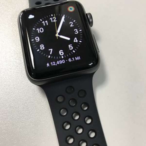 99.9%New 42mm Apple Watch Nike Series 3 太空灰配黑色運動錶帶