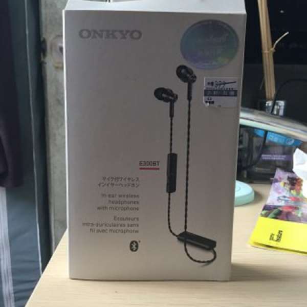 Onkyo E300BT 藍芽音樂耳機