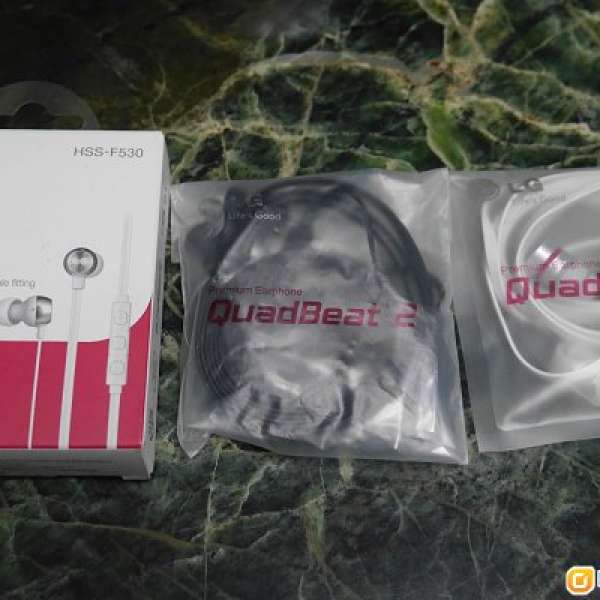 全新LG  Quadbeat 2 headphone 免提 100元有3個