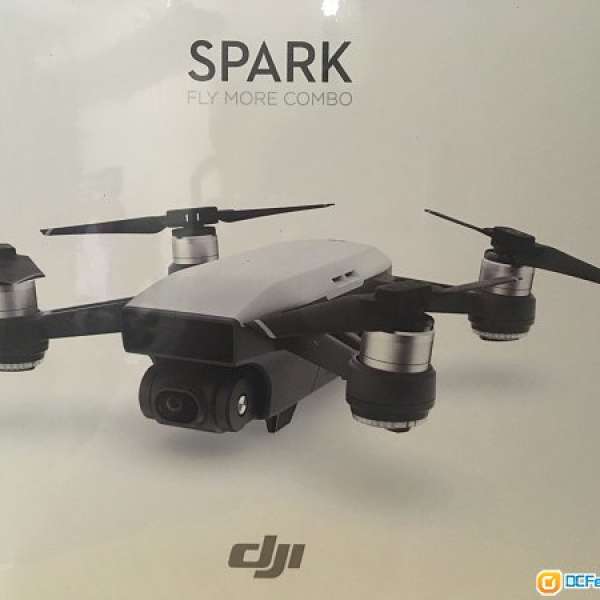 航拍機 DJI spark fly more combo