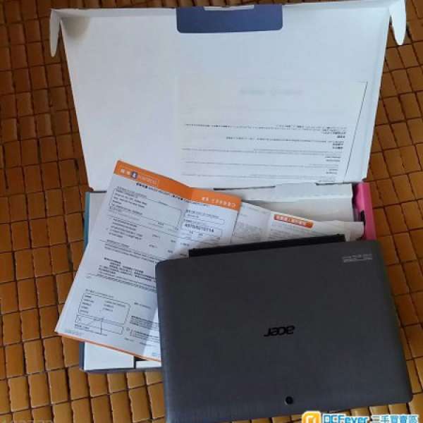 Acer Aspire Switch 10e，可拆式mon. 99.9new
