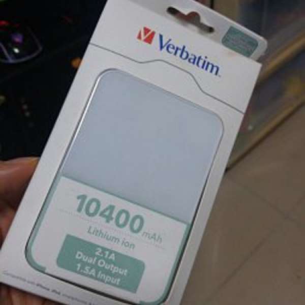 100% New Verbatim 輕巧 外置2.1V電池充電器10400mah power bank 手機