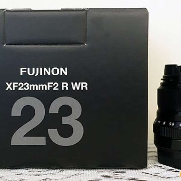 出售超新行貨黑色 Fujifilm XF23mm F2 鏡頭