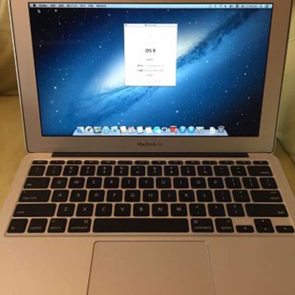 放 Mac Book Air 11'  2012 (90%新)