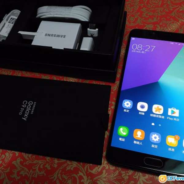 Samsung Galaxy C9 pro 黑色 全新 !!
