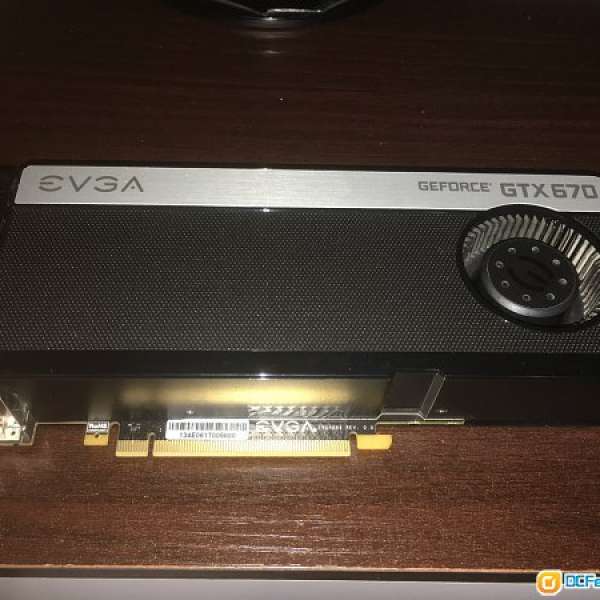 EVGA GeForce GTX 670 4GB Superclocked+ w/Backplate