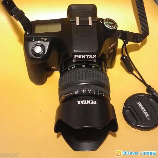 Pentax K200D DSLR with 18-55mm lens