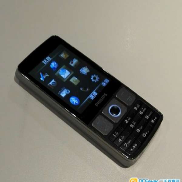 九成新Philips Xenium X528 待機三個月手提電話