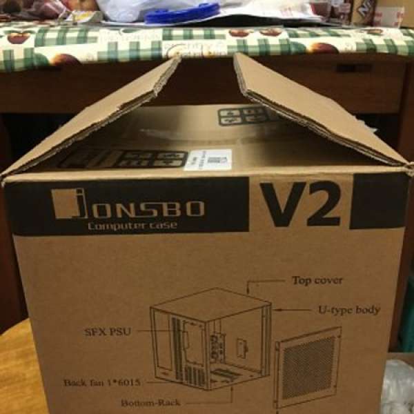 Jonsbo 喬思伯 V2 銀色 ITX 機箱