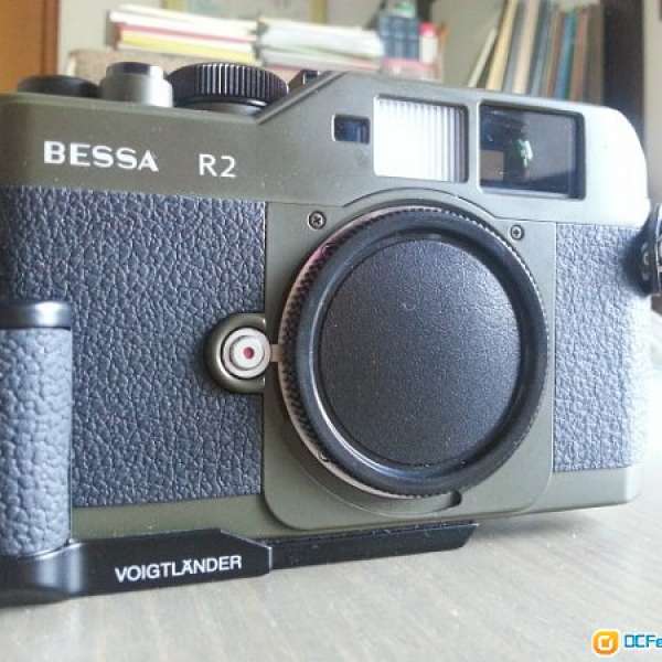 從未有人放售 Voigtlander Bessa R2 Olive 黑鈕限量版 連把手 Leica M mount