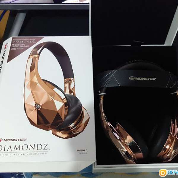 Monster Diamond Z (Rose Gold) 限量版耳筒