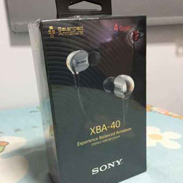 Sony XBA-40 (Silver)