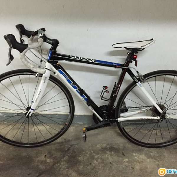 Good condition Fuji Team Full carbon Full set 105 shifter 20速 $4800