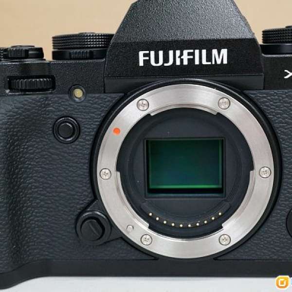 Fujifilm X-T1 body +  Meike直倒(遙控版)