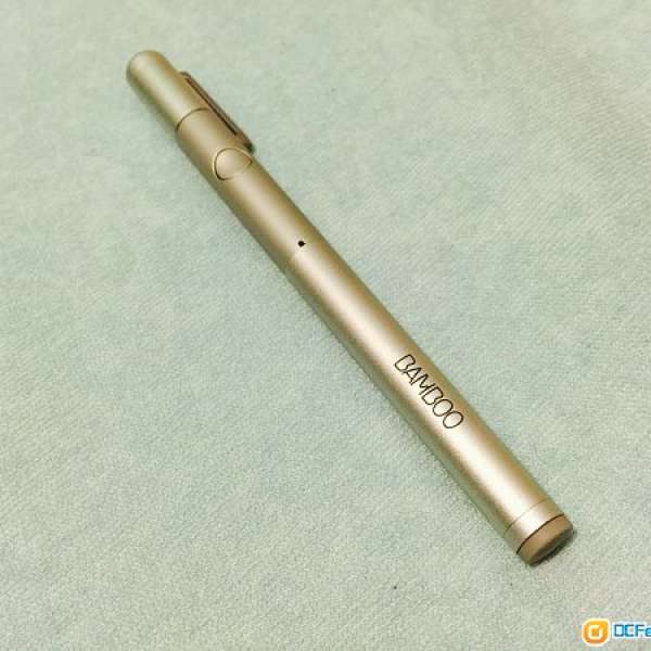 Bamboo stylus pen for iPad