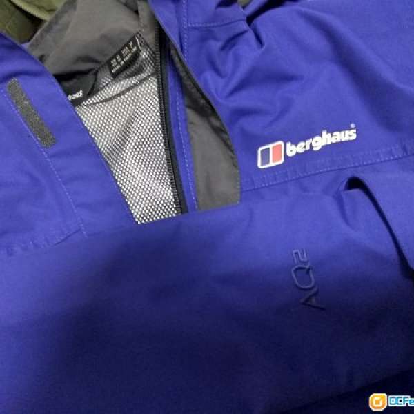 95% new Berghaus RG1 II Waterproof Shell Jacket 防水外套 中碼 M 藍色 男裝