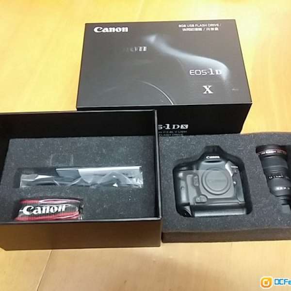 全新Canon EOS 1DX Body with 16-35mm Lens 8GB USB Flash Drive 快閃記憶體手指