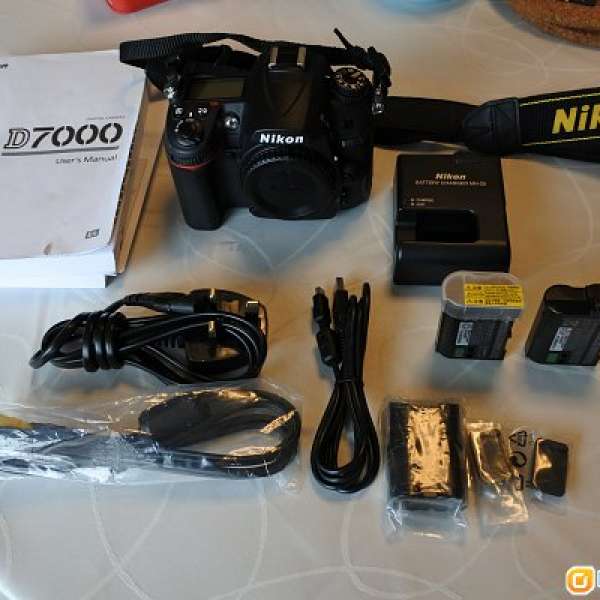 Nikon D7000 body (Shutter count: 3620)