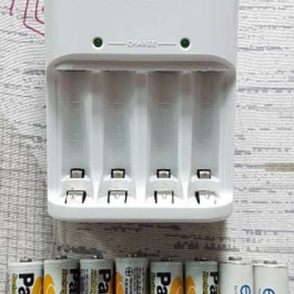 Sanyo Ni-MH Battery Charger AA/AAA 充電器 (跟8粒AA電池)