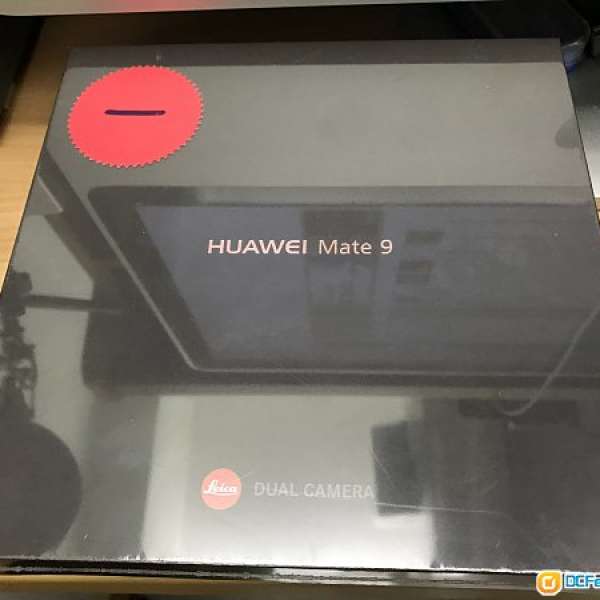 全新華為 Huawei Mate 9 (moonlight sliver) 銀色 64GB