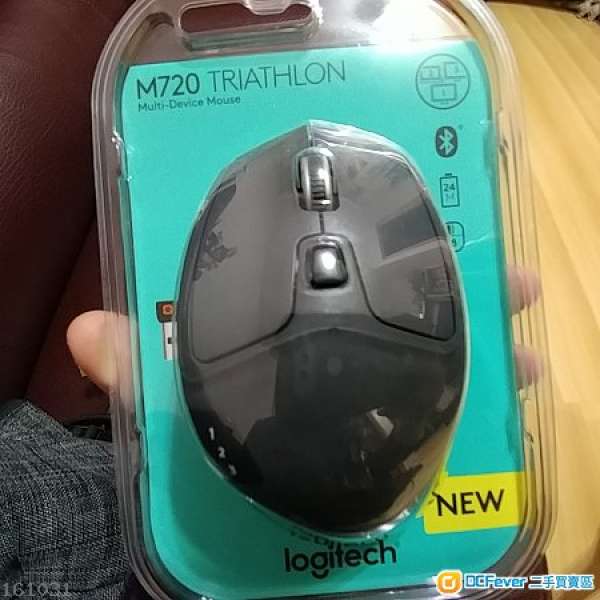 Logitech M720 bluetooth mouse 全新未拆盒