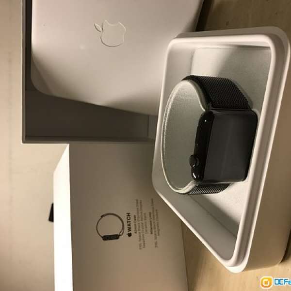 割愛 99.99%新 Apple watch第一代 42mm 黑鋼配米蘭錶帶