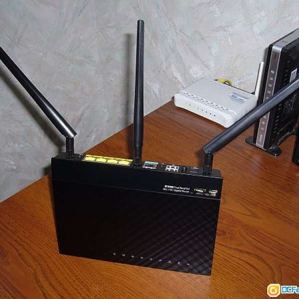 ASUS RT-AC66U Router 行貨 95% 新淨