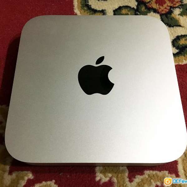Mac Mini Late 2014 (i5 2.6 GHz, 1TB, 8GB Ram)