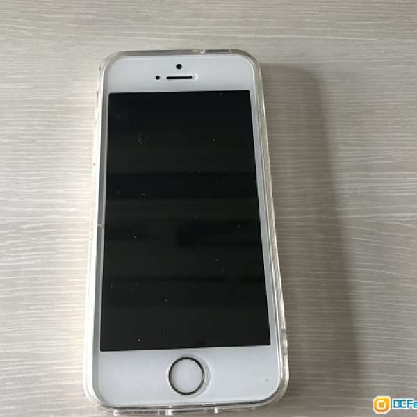 iPhone SE 64GB 金色 香港行貨