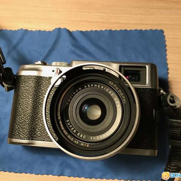 98% new Fujifilm X100 Silver