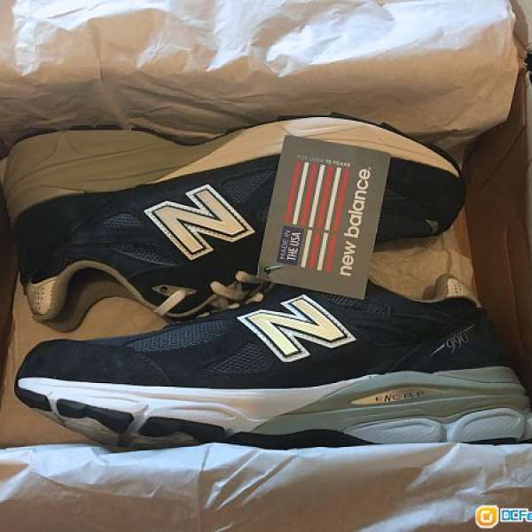 New Balance M990NV3 (Size: US9.5 / UK9 / EUR43)