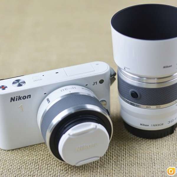 Nikon J1  10-30mm / 30-110mm 雙鏡 平走