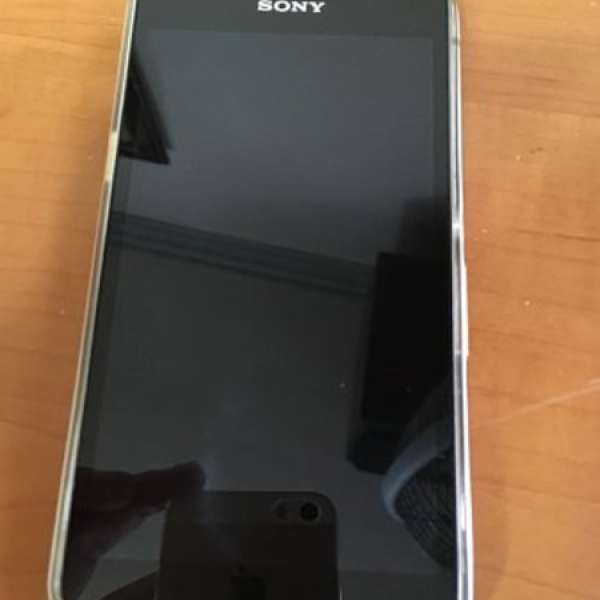 Sony E2033, 8成新，雙咭雙代，淨機