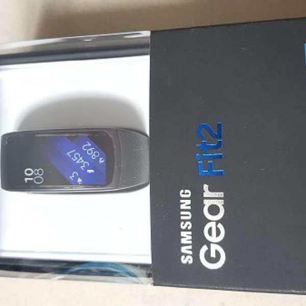 賤賣 $ 950.......公司抽獎所得100%全新 Samsung Gear Fit2 智能手錶