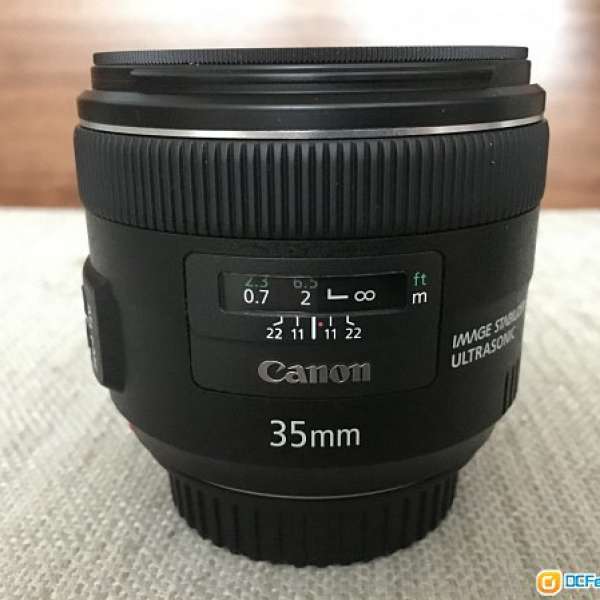 Canon EF 35mm f/2 IS USM