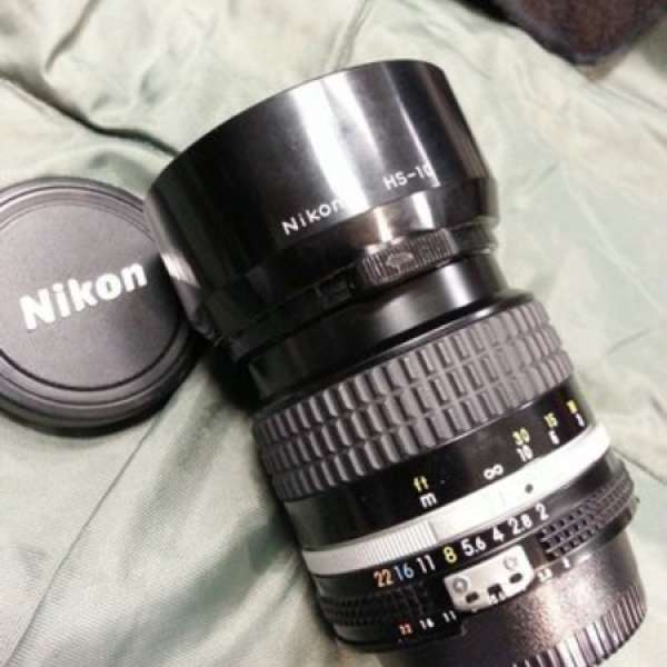 Nikon 手動人像镜85 f2
