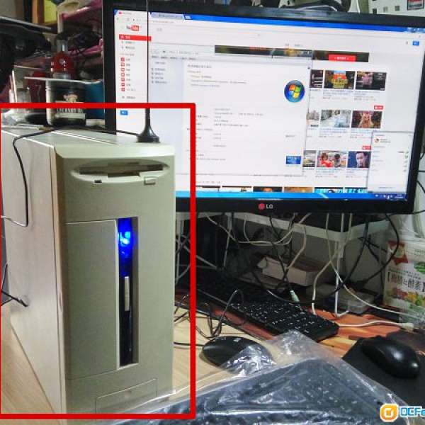 電腦主機 Intel 2160 core2 雙核 (內置WIFI可有線或無線上網，送一對電腦音箱)