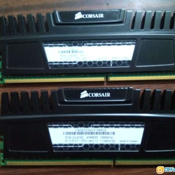 Corsair DDR3 1866MHz 4GB X 2條 =8GB 卓面電腦 黑色