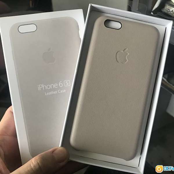 全新 iPhone 6s 奶白色皮套 White Leather Case IP6s