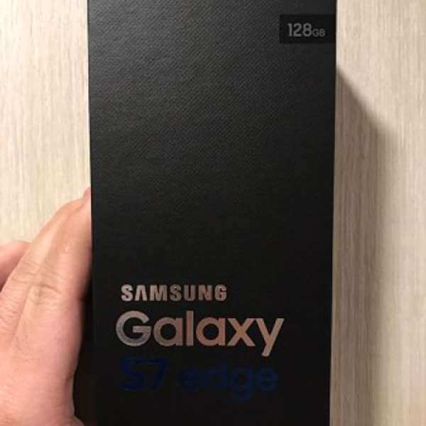 Samsung Galaxy S7 Edge 128GB 珍珠黑