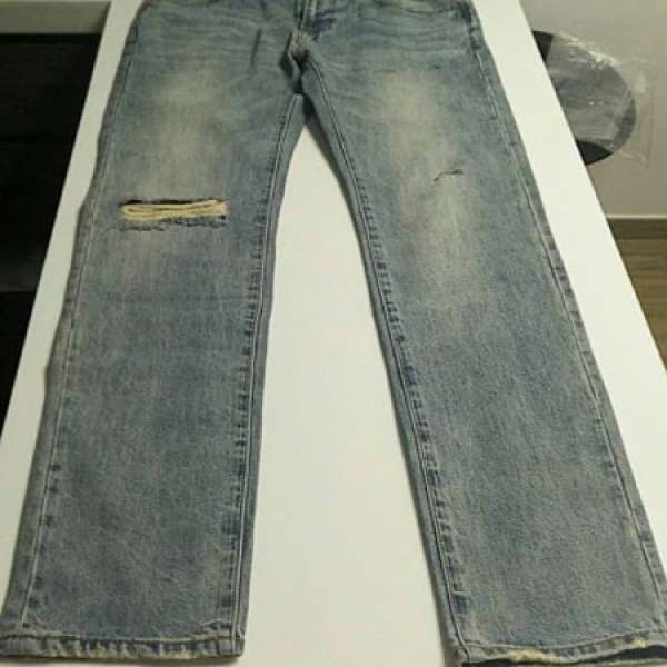 100% new BURBERRY BRIT Denim pants size 33