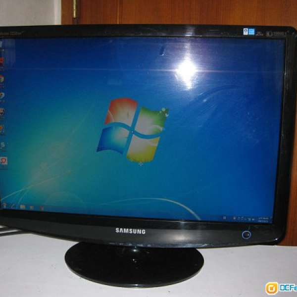 Samsung 22” LCD Monitor