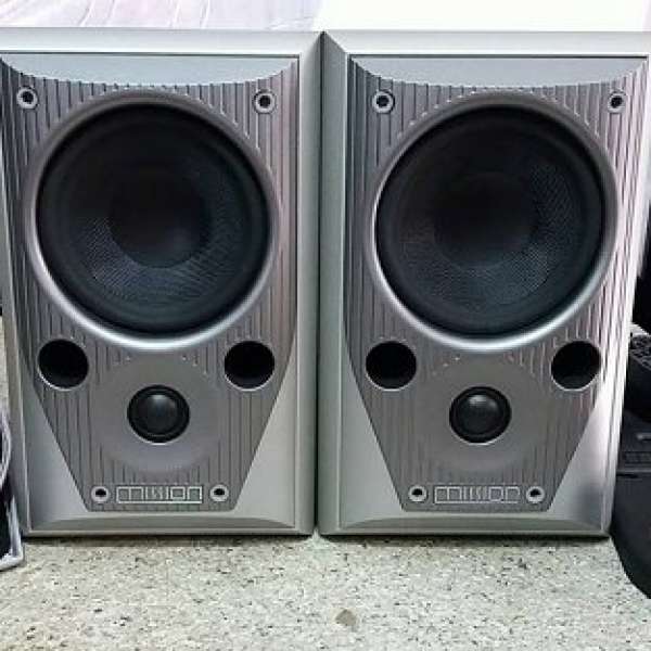 Mission M70 speaker (連掛牆架)