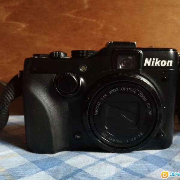 Nikon Coolpix P7100