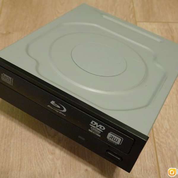 Blu-ray Combo Drive - BD Combo ROM/DVD Rewritable (藍光讀碟/DVD 燒碟機)