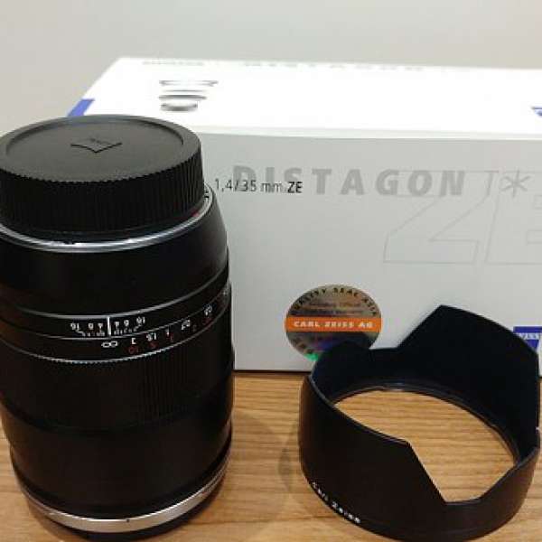 Carl Zeiss 35mm F/1.4 Distagon T Lens for Canon EF