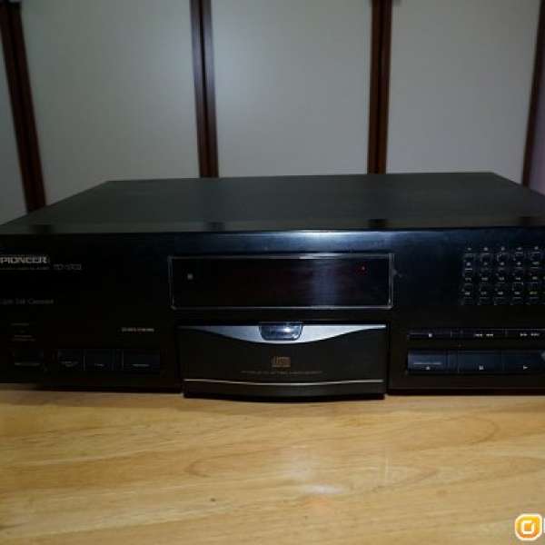 Pioneer PD-S702 CD Player