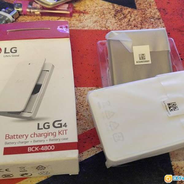 LG G4原裝電池盒連坐充係冇電池的
